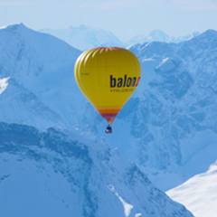 Let balónem přes vrcholky Alp