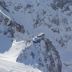 Let balónem přes vrcholky Alp