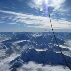 Let balónem přes vrcholky Alp